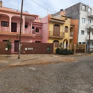 Casa Cor De Rosa Praia